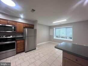 Building Photo - 113 Talgrath Ct