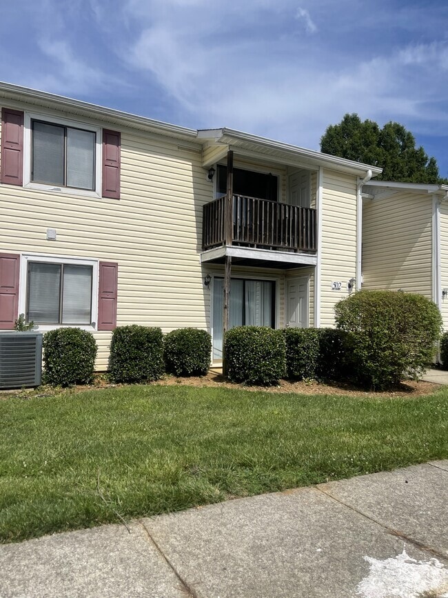 Building Photo - 502 Mystic Dr