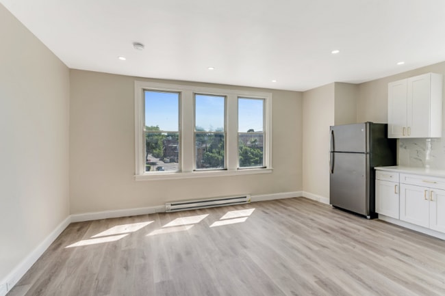 Foto del edificio - 1438 W York St