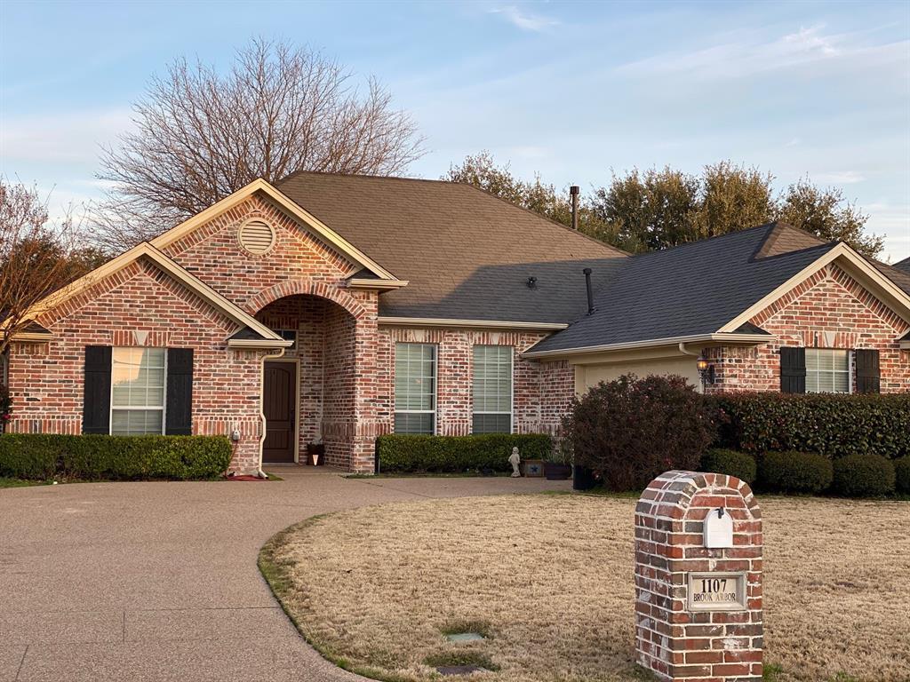 Primary Photo - 1107 Brook Arbor Dr