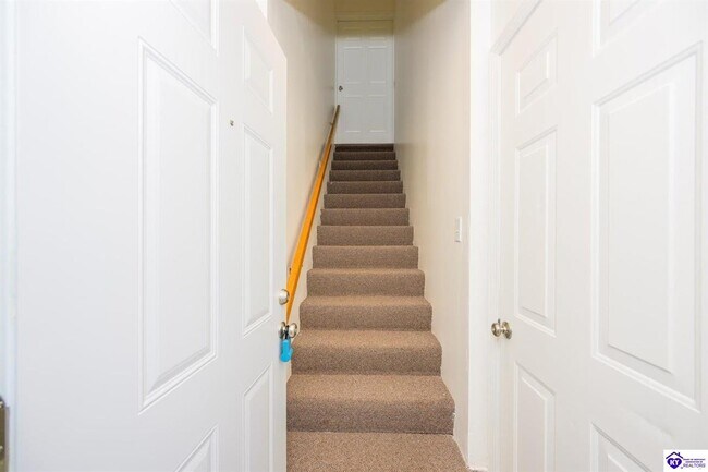 Foto del edificio - 113 College Street Rd