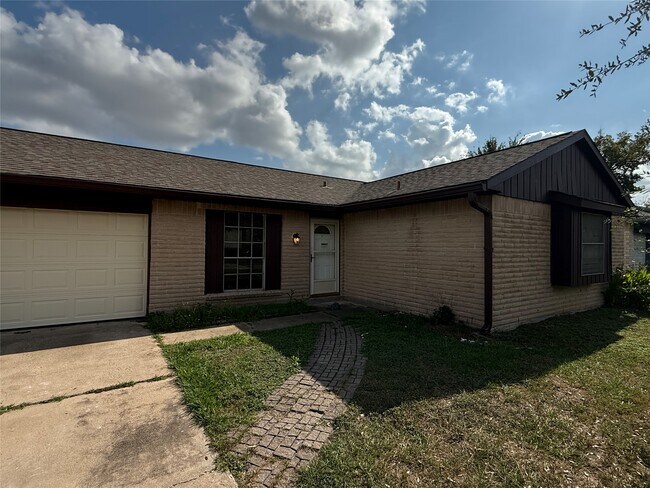 Foto del edificio - 10119 Leawood Blvd