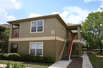 Building Photo - 36015 Deer Creek Dr