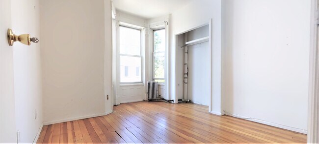 Foto del edificio - 84 Newel St