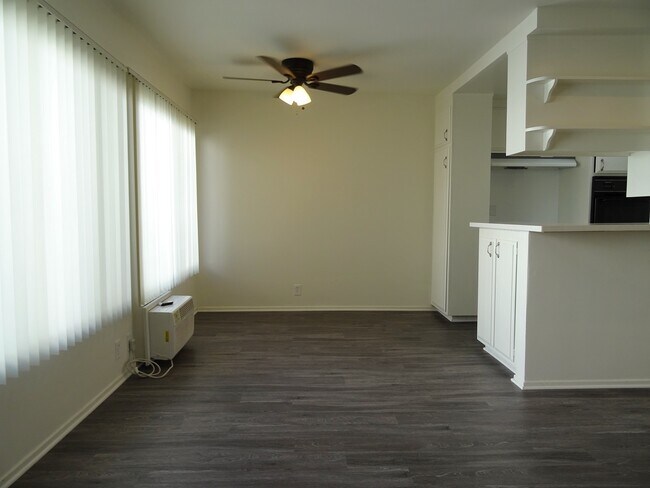 Foto del edificio - 815 S Wooster St