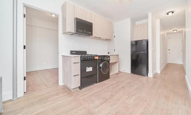 Building Photo - 1 bedroom in New York NY 10003