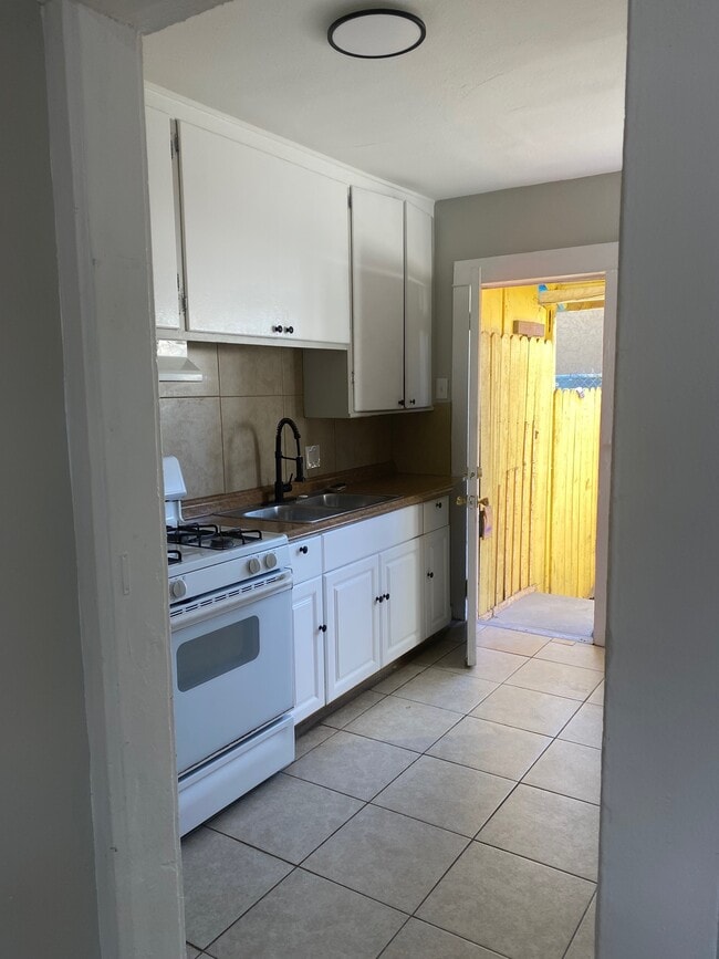 Foto del edificio - 4477 Polk Ave