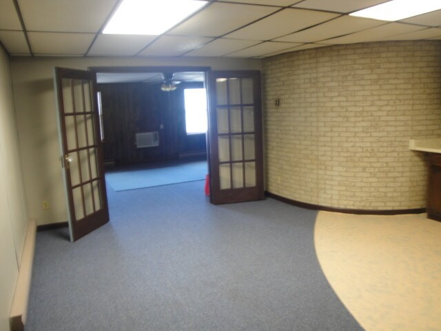 Building Photo - 207 N Columbia St