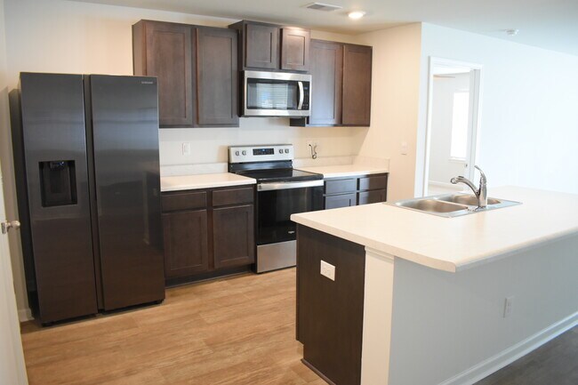 Foto del edificio - 668 Buckeye Rd NE