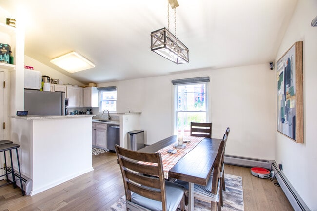 Foto del edificio - 32 Pine St