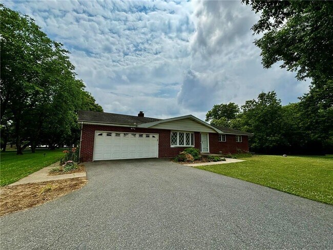Foto del edificio - 510 Zucksville Rd