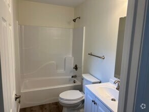 Building Photo - 5 Red Maple Ln