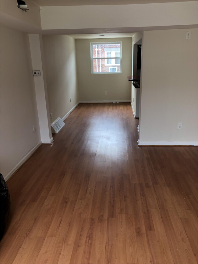 Building Photo - 4530 Marple St