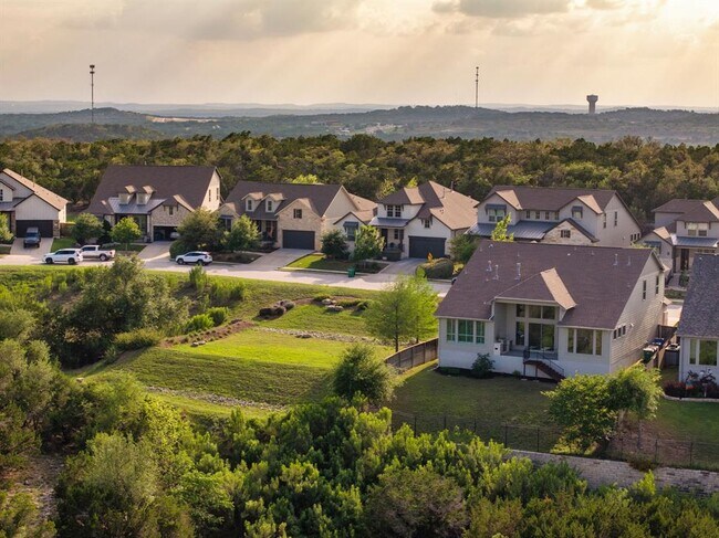 Foto del edificio - 595 Dayridge Dr