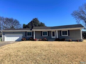 Building Photo - 10302 Picadilly Ln SW