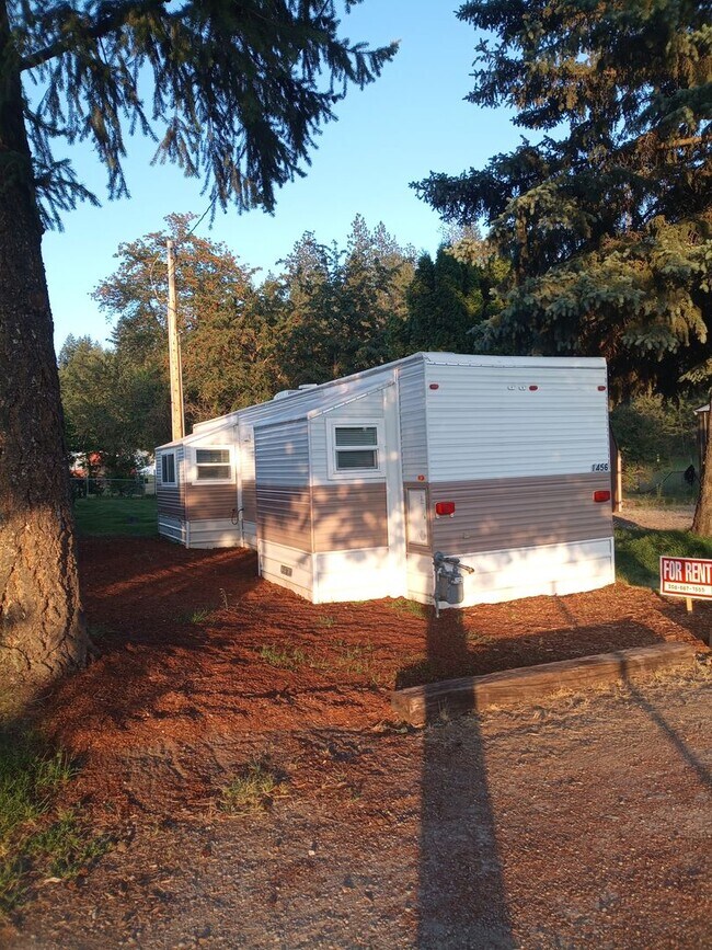 Foto del edificio - Private Manufactured Home!
