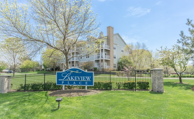 Foto principal - 1267 W Lake St