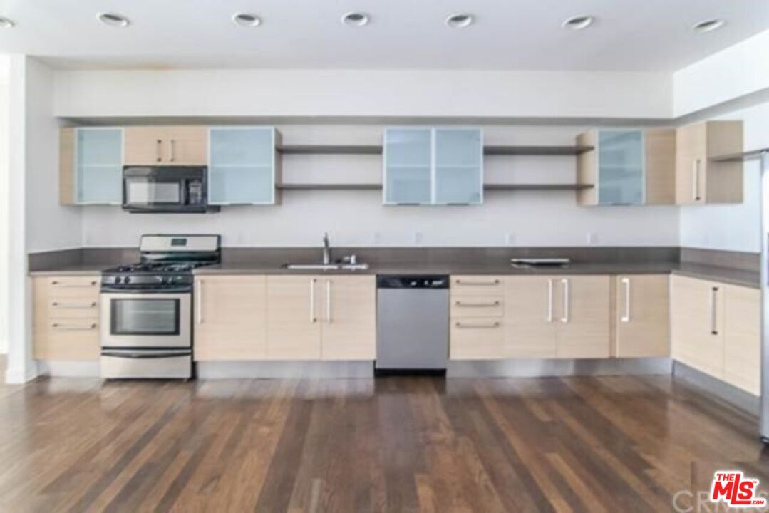 Foto principal - 1234 Wilshire Blvd