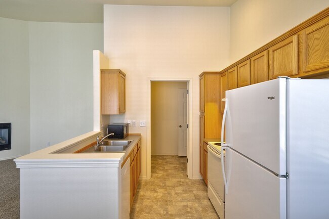 Foto del edificio - 882 NE Hidden Valley Dr