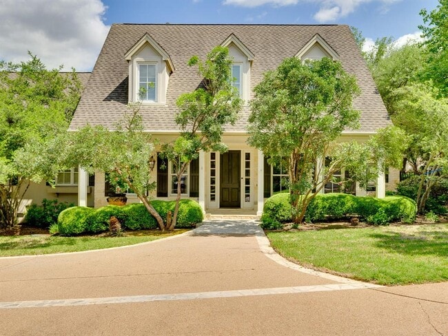 Building Photo - 4300 Trailview Mesa Dr
