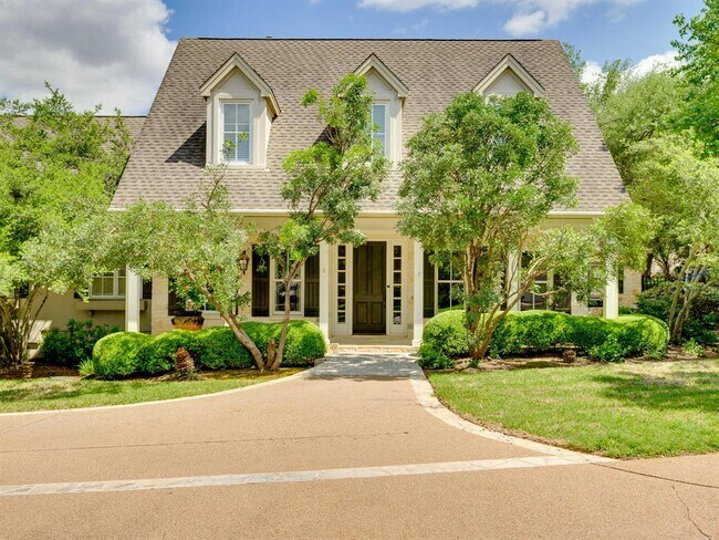 Foto del edificio - 4300 Trailview Mesa Dr