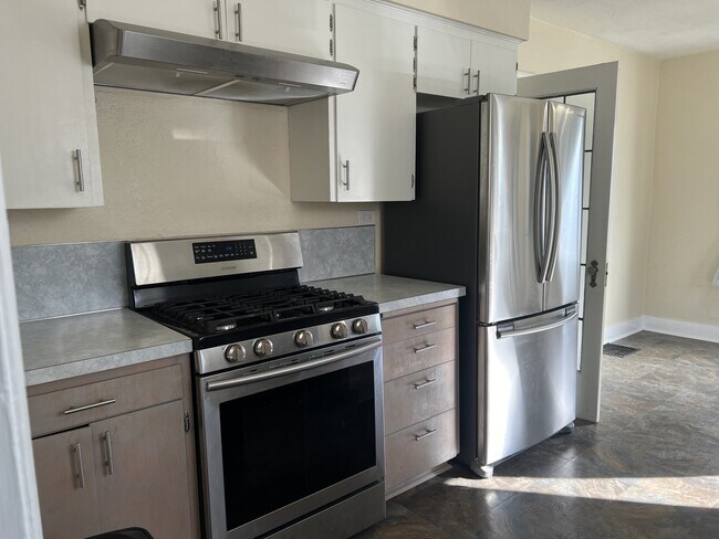 Foto del edificio - 9449 14th Ave SW