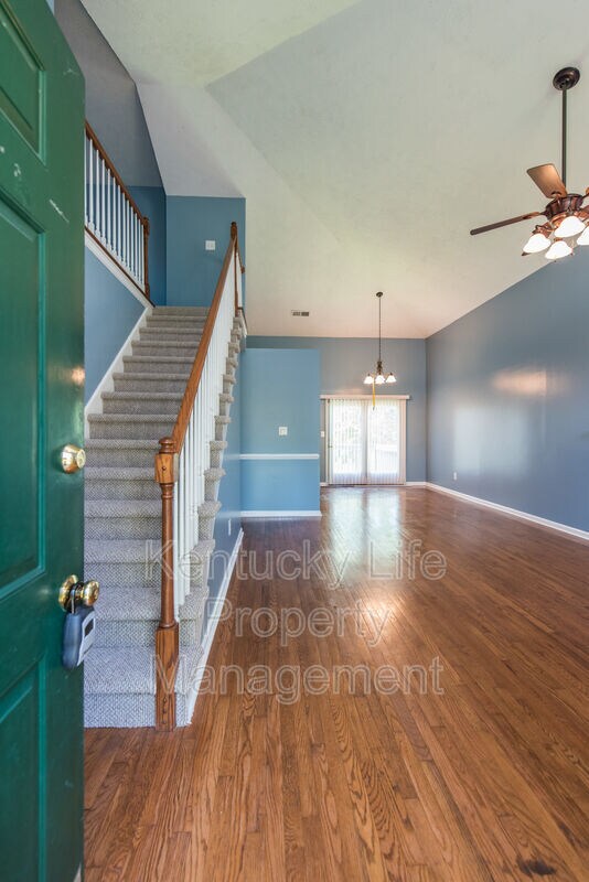 Building Photo - 296 Forest Hill Dr