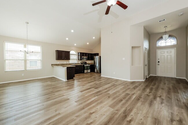Building Photo - 5314 Little Jasmine Way