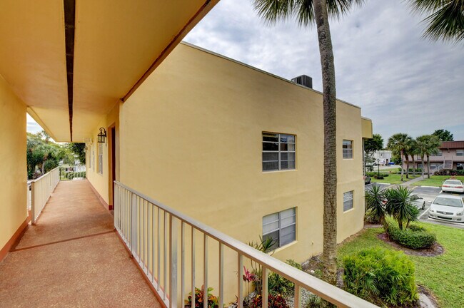 Foto del edificio - 335 Piedmont Trail