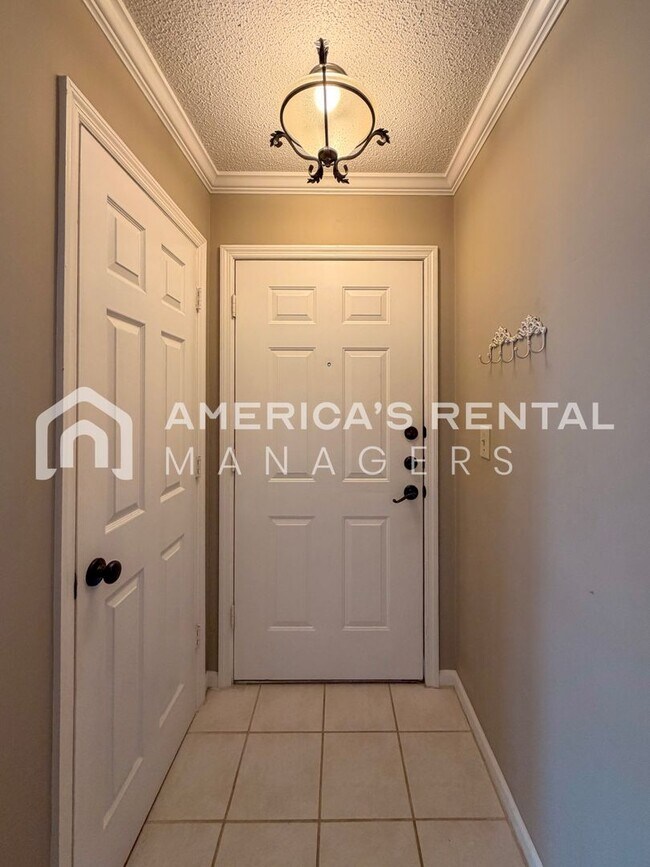 Building Photo - MOVE IN SPECIALS! Inverness Area Living: Utilities Included plus Pool Access!  DEPOSIT PENDING!!