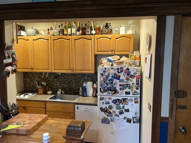 Foto del edificio - 541 W Wrightwood Ave