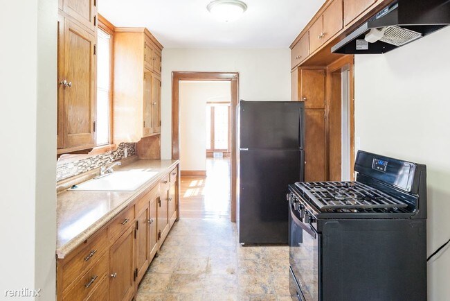 Building Photo - 4 br, 1 bath House - 3800 Aldrich Ave N