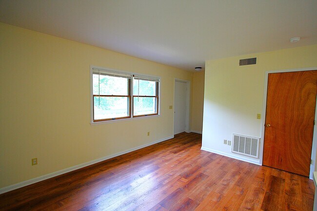 Foto del edificio - 3115 Albany Post Rd