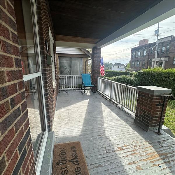 Foto del edificio - 240 Ridgewood Ave