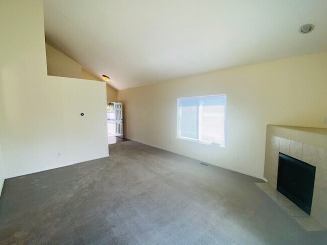 Foto del edificio - Charming and Spacious Home