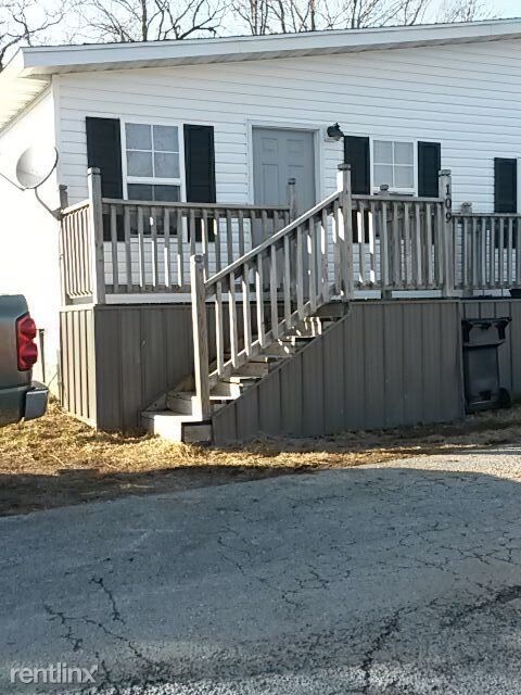 Primary Photo - 2 br, 1 bath Apartment - 109 S Main