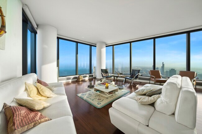 Building Photo - 60 E Monroe St