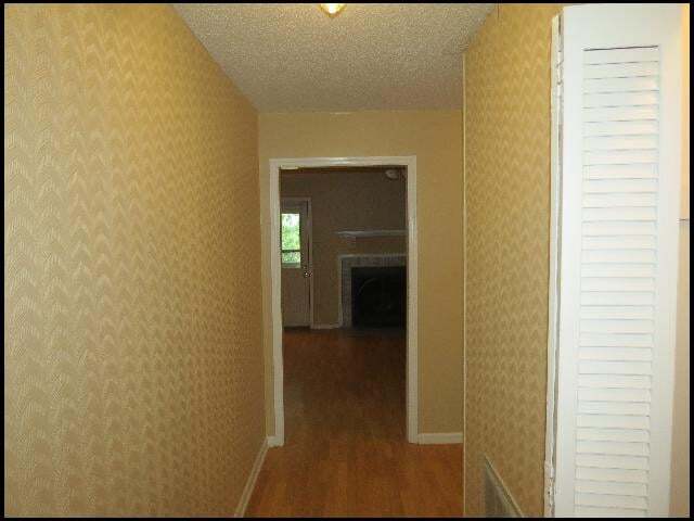 Building Photo - 12 Cedar Point Ct