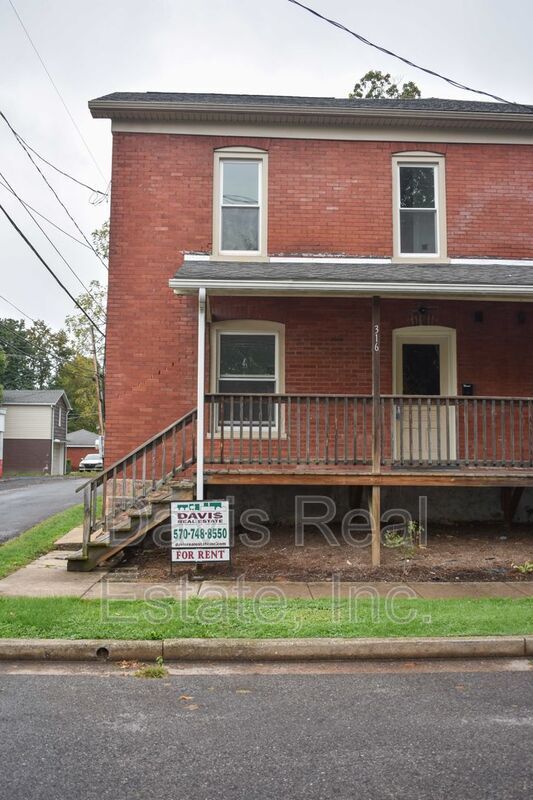 316 N Henderson St, Lock Haven, PA 17745 House Rental in Lock Haven