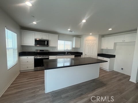 Foto del edificio - 3180 HOMEWARD St
