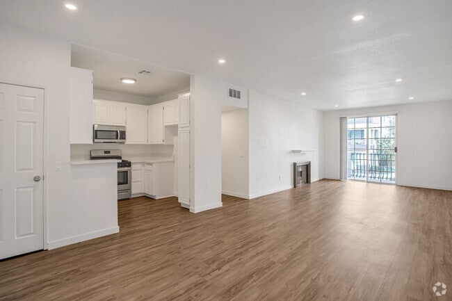 Building Photo - 10823 Hortense St