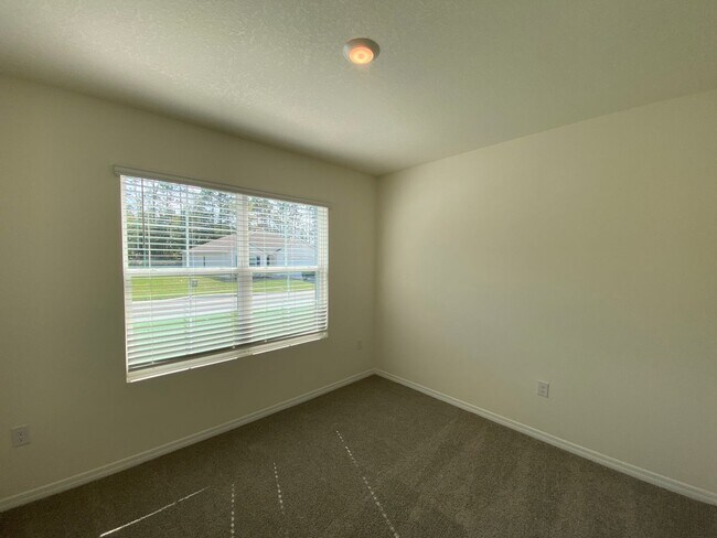 Foto del edificio - Coming Soon! *Unavailable for Showing until  January 15th*Desirable SE Ocala Subdivision - Lake D...