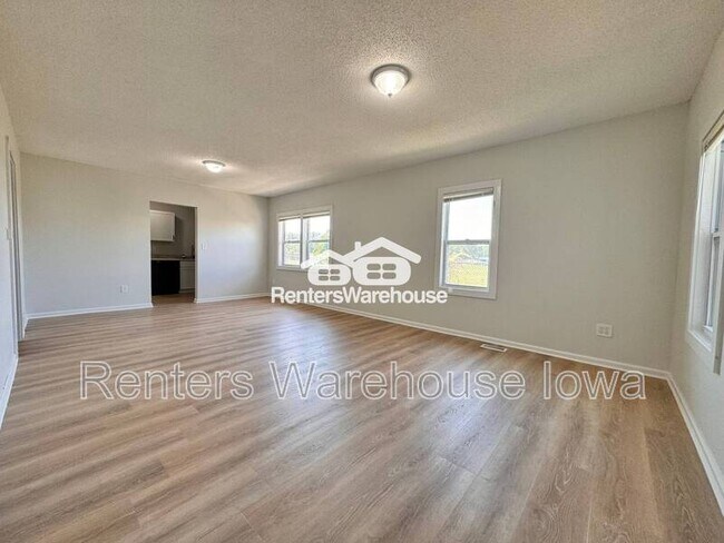 Foto del edificio - 3205 E Court Ave
