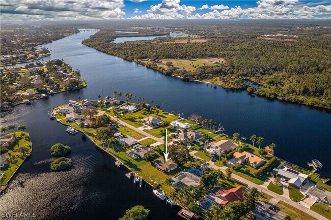 Foto del edificio - 13863 River Forest Dr