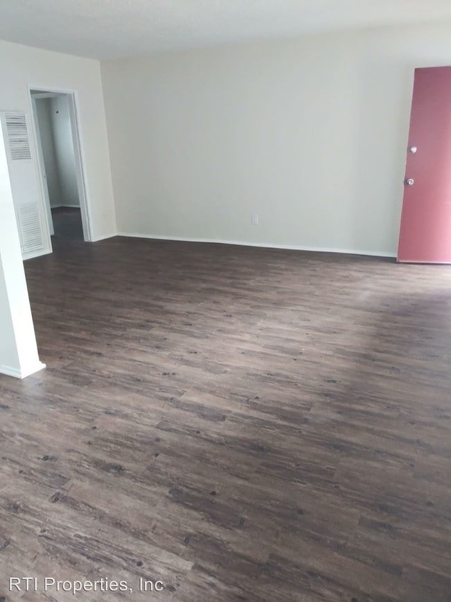 Foto del edificio - 940-942 S Flower St
