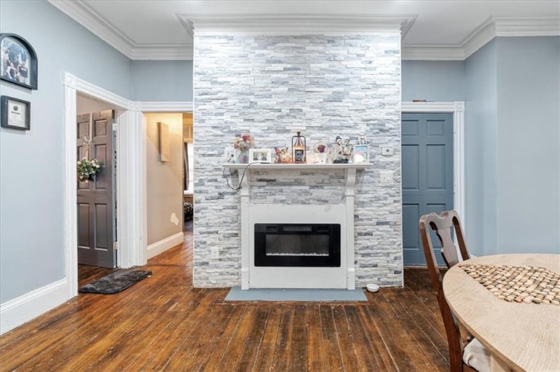 Primary Photo - 249-251 Orms St