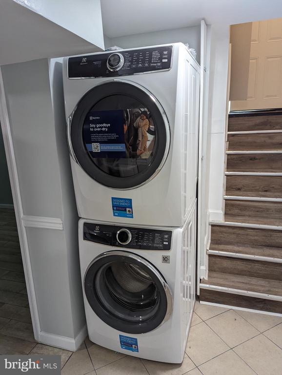 Foto del edificio - 9033 Old Court Rd