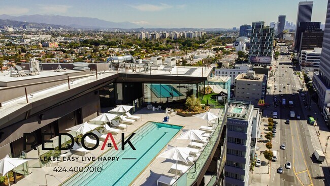 Foto del edificio - ~8 Weeks FREE~ Fully Furnished, Luxury Pri...
