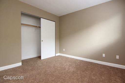 Building Photo - 2220 NE Multnomah St