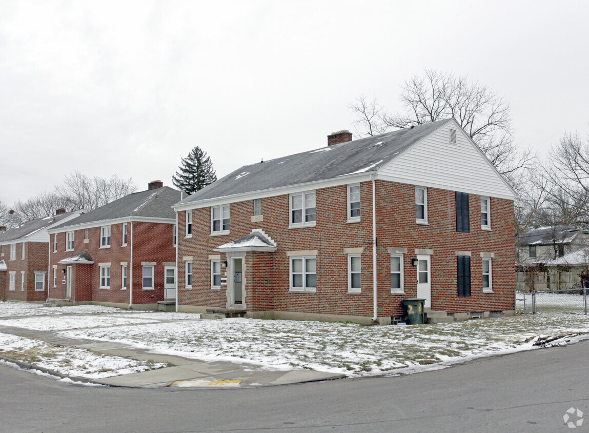 Primary Photo - 404-410 E Bruce Ave
